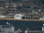  car ferries dans le port de voyageurs